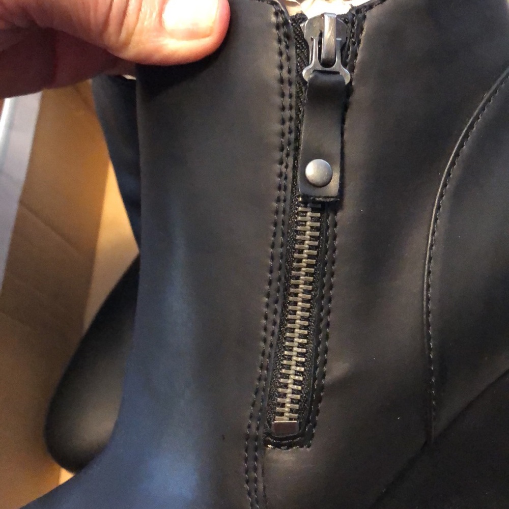 New shoes size 9.5 M by soul - Picture 5 of 11